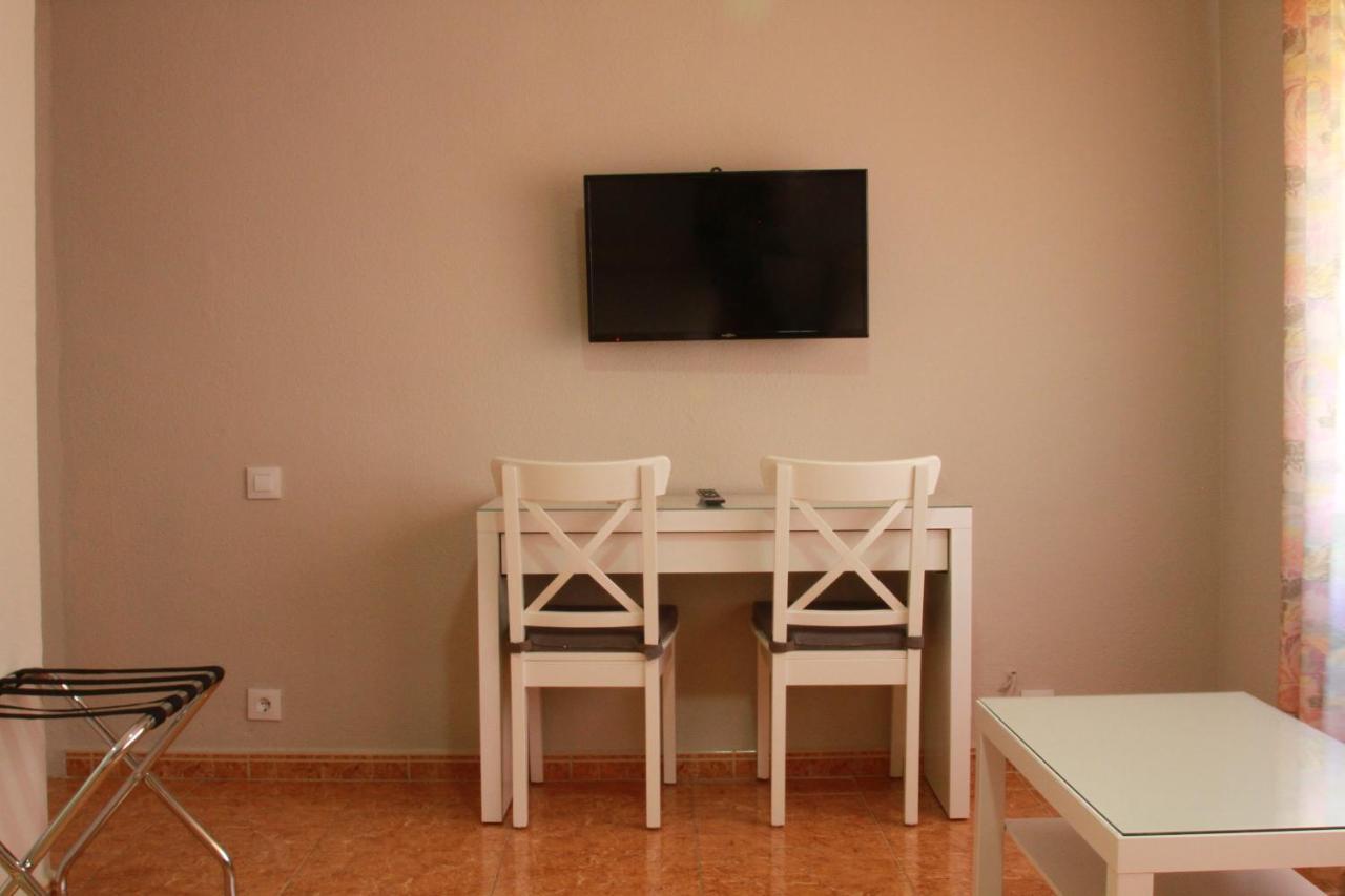 Apartamentos Resitur Sevilla Exteriör bild