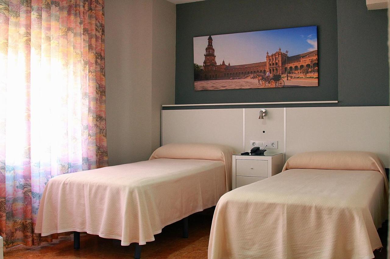 Apartamentos Resitur Sevilla Exteriör bild